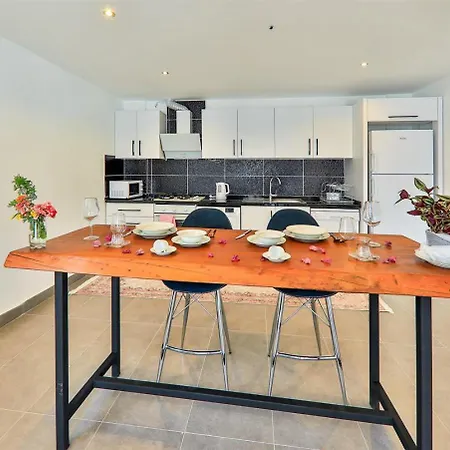 White Grotto 1 Bed For 2 Persons Vila *