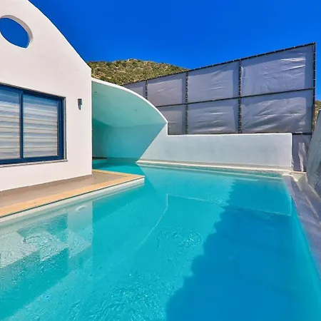 White Grotto 1 Bed For 2 Persons Vila